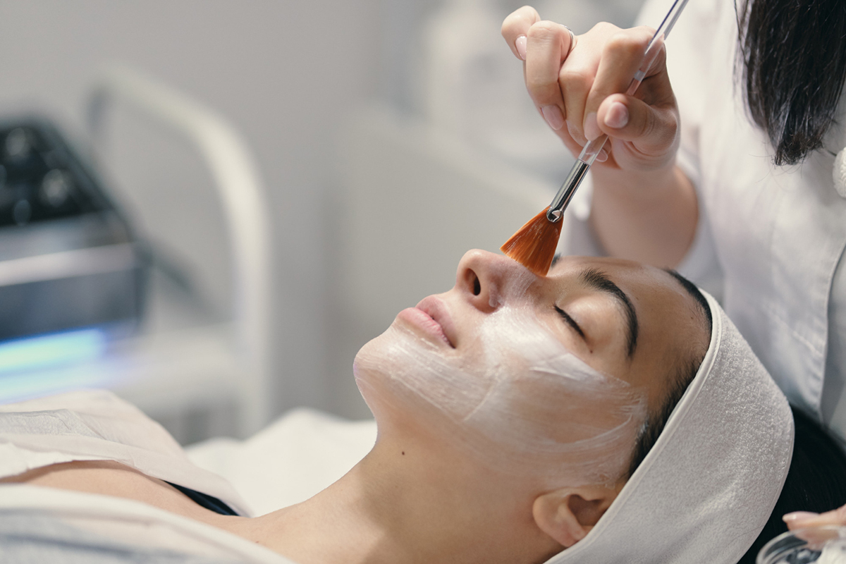Active Ingredients in Chemical Peels that Benefits Your Skin